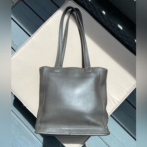 Vintage Coach Bleecker Bucket 9305 in dark grey